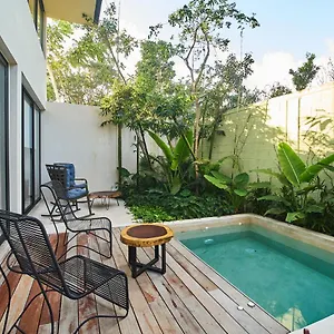 https://luxury-3-bedroom-retreat-private-pool-in-aldea-zama.tulum-hotels.net